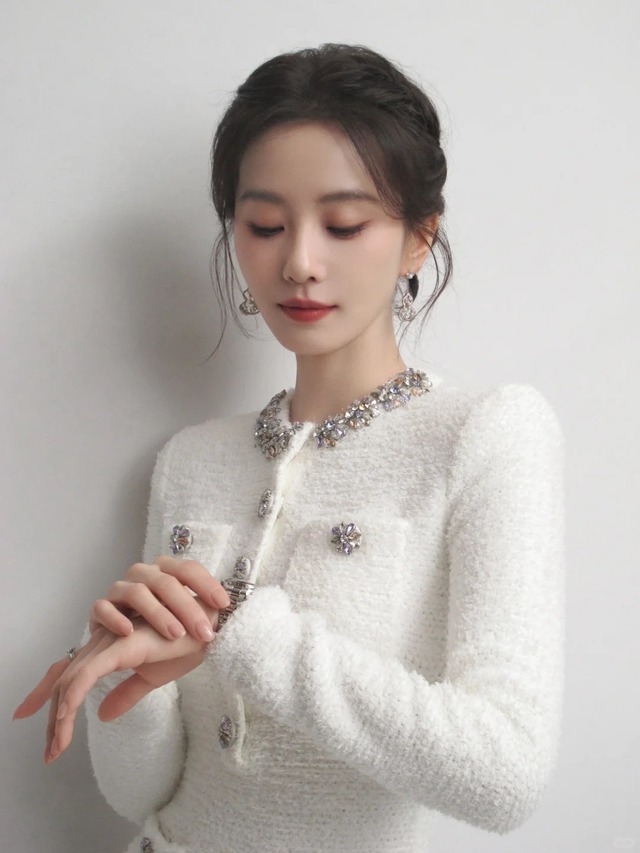 Tại sao những người giàu bền vững năm 2026 đều từ bỏ tư duy "săn bắn" để chuyển sang lối sống "làm vườn"?- Ảnh 1.