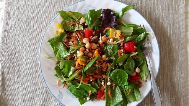 Không phải thực đơn đắt tiền, đây là món ăn bác sĩ thần kinh học dùng mỗi ngày để đầu óc nhẹ nhõm hơn nhiều- Ảnh 3.