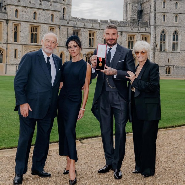 David Beckham "ngó lơ" con trai cả trong loạt khoảnh khắc tổng kết năm 2025?- Ảnh 2.