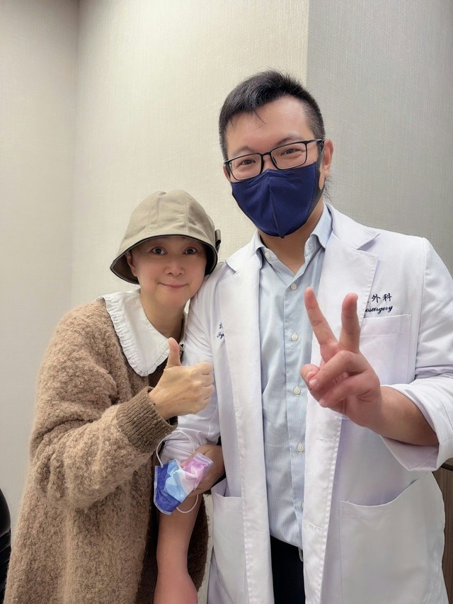 Nữ diễn viên Vườn Sao Băng ngã đập đầu xuống đất, khi tỉnh dậy phát hiện mất một phần hộp sọ- Ảnh 2.