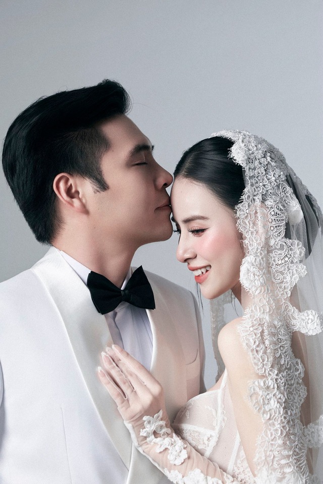 Mỹ nhân 2k2 đẹp như bước ra từ trong tranh, được mẹ chồng chấm ngay từ lần đầu gặp một bước vào nhà hào môn- Ảnh 5.