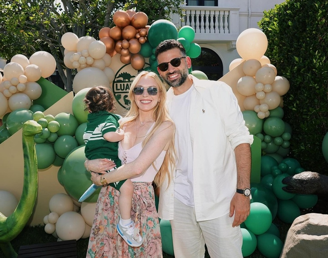 Từ vực thẳm scandal đến tuổi 40 viên mãn: Cú hồi sinh đầy ngoạn mục của sao nhí đình đám một thời- Ảnh 18. Từ vực thẳm scandal đến tuổi 40 viên mãn: Cú hồi sinh đầy ngoạn mục của sao nhí đình đám một thời- Ảnh 18.