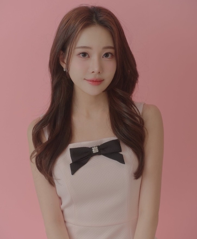 Sao nữ xinh như tiên tỉnh dậy hoảng loạn thấy toàn thân bầm tím sau khi tiêm thuốc bổ tại bệnh viện- Ảnh 1.