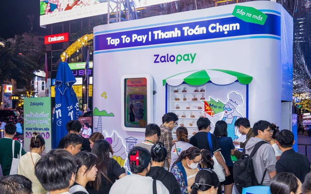 Tính năng Thanh Toán Chạm lần đầu được Zalopay giới thiệu tại New Year Fes- Ảnh 1.