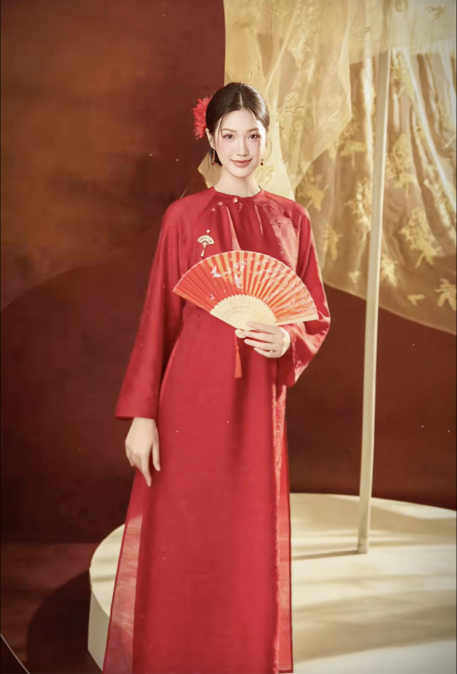 Ai mặc áo dài đẹp như Doãn Hải My: Nhan sắc “nghiêng nước nghiêng thành”, bất bại trong dàn WAGs Việt- Ảnh 1.