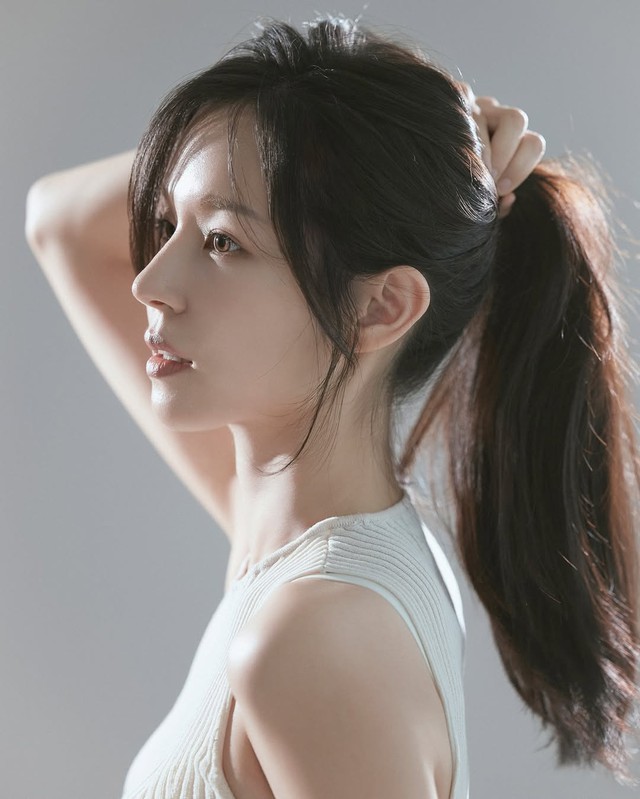 Tình trạng hôn nhân hiện tại của "hoa khôi nhà đài" cưới thiếu gia giàu có bậc nhất cả nước- Ảnh 13. Tình trạng hôn nhân hiện tại của "hoa khôi nhà đài" cưới thiếu gia giàu có bậc nhất cả nước- Ảnh 13.