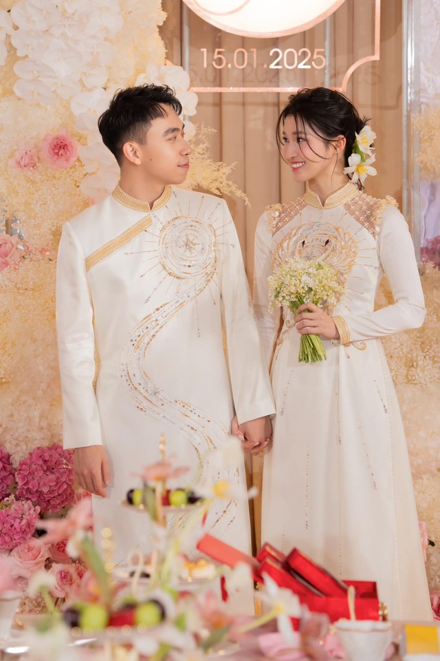 Phương Nhi và thiếu gia Minh Hoàng cứ xuất hiện là "gây bão", nhan sắc con dâu tập đoàn luôn được chấm điểm 10- Ảnh 5.