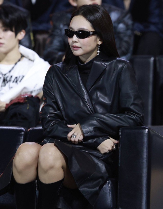 Quyền lực tuyệt đối của Jennie- Ảnh 4. Quyền lực tuyệt đối của Jennie- Ảnh 4.