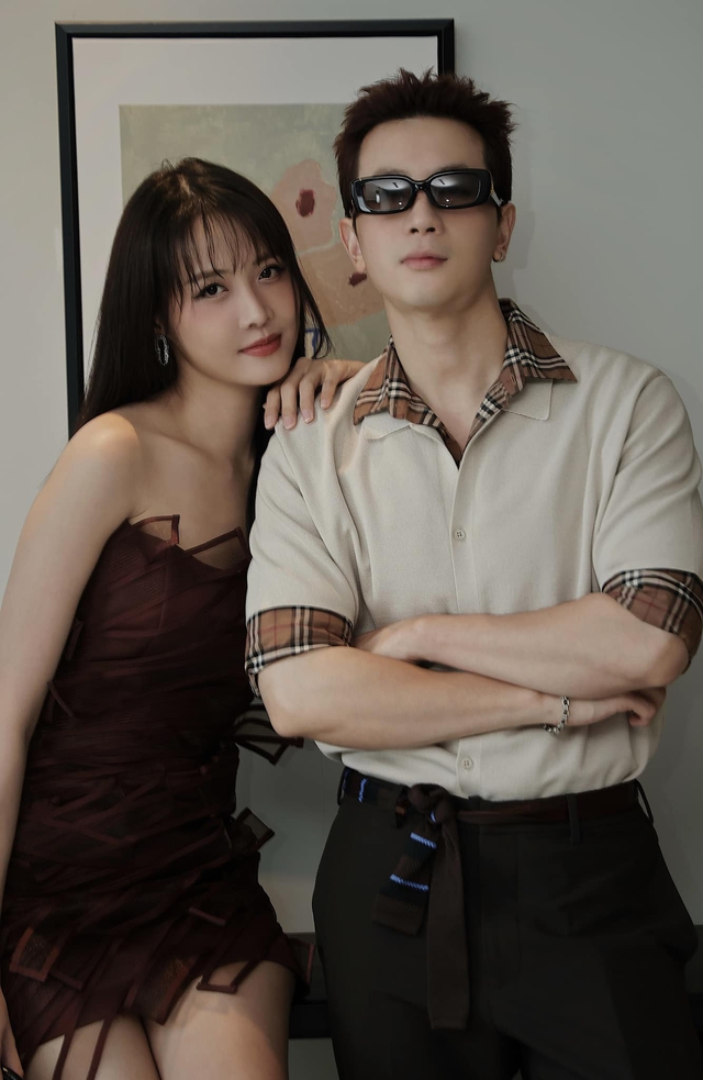 Á hậu Việt đang mang thai lần 3 với chồng kém tuổi?- Ảnh 4.