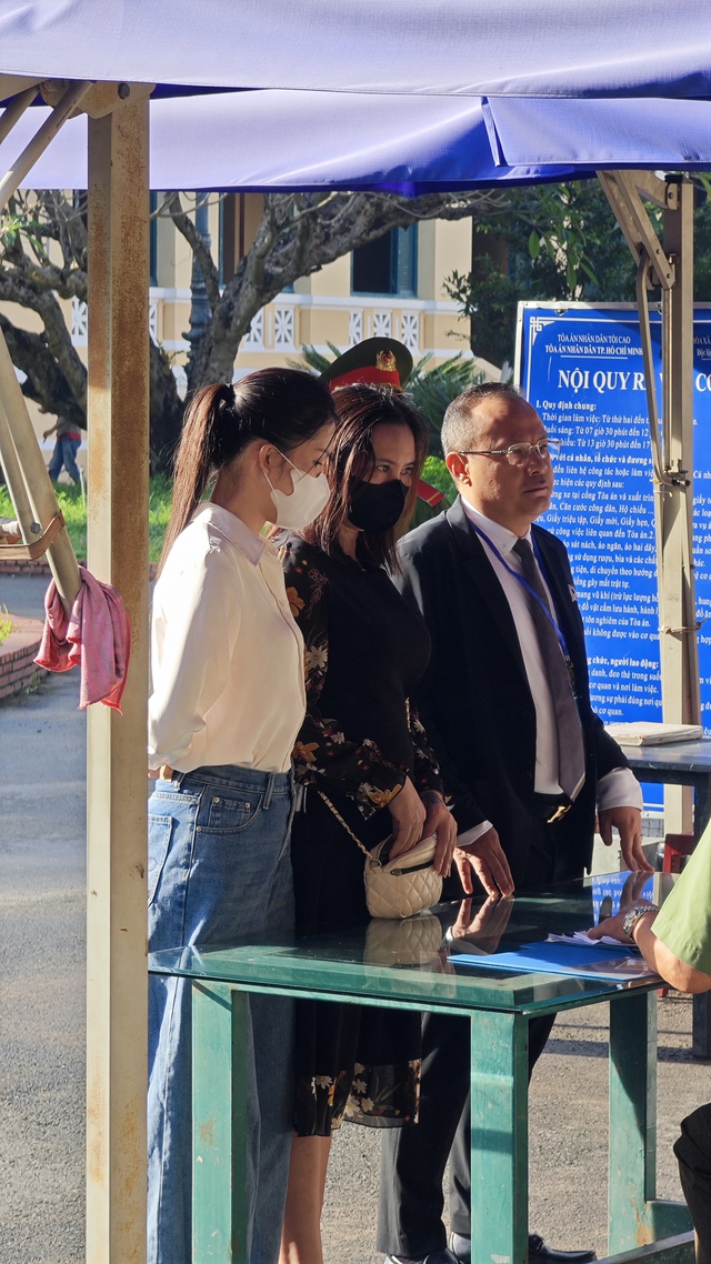 Bạn thân bất ngờ đăng ảnh Thuỳ Tiên- Ảnh 4.