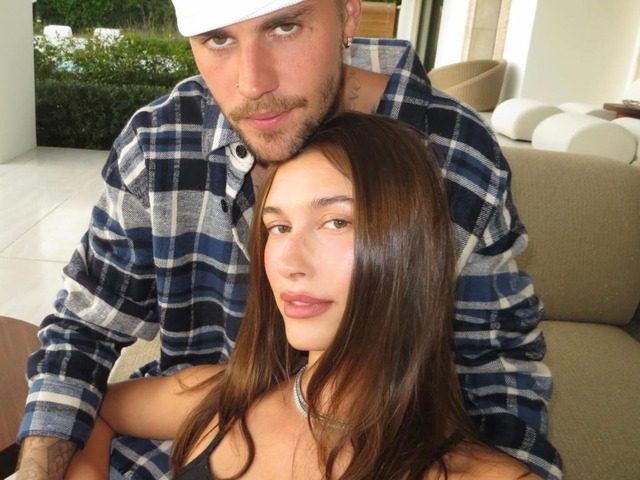 Rộ clip Justin Bieber và nghiện ngập đánh đập Hailey, cặp đôi tỷ đô Hollywood sắp "toang"?- Ảnh 1. Rộ clip Justin Bieber và nghiện ngập đánh đập Hailey, cặp đôi tỷ đô Hollywood sắp "toang"?- Ảnh 1.