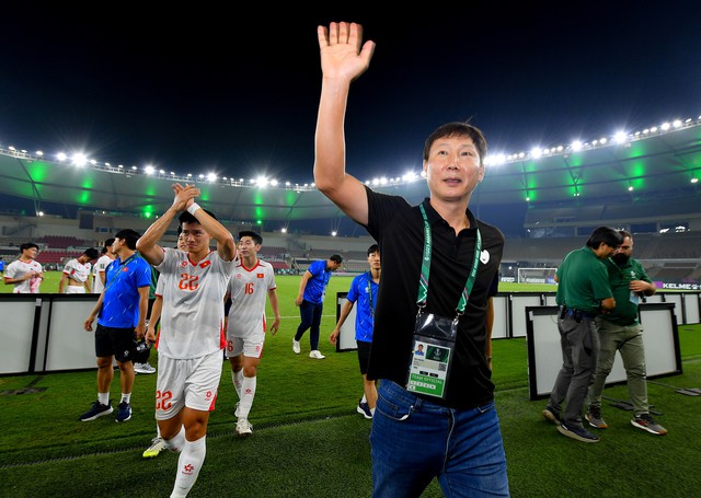 Đình Bắc cầm Iphone màu cam gọi cho ai?- Ảnh 6.