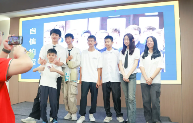 Trẻ tự ti, cha mẹ nên định hướng thế nào? Hãy nghe chuyên gia phân tích- Ảnh 2.