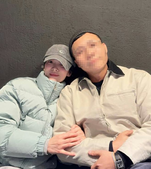 "Nổ tung" chuyện Song Hye Kyo hẹn hò tình mới sau 7 năm ly hôn Song Joong Ki?- Ảnh 1. "Nổ tung" chuyện Song Hye Kyo hẹn hò tình mới sau 7 năm ly hôn Song Joong Ki?- Ảnh 1.