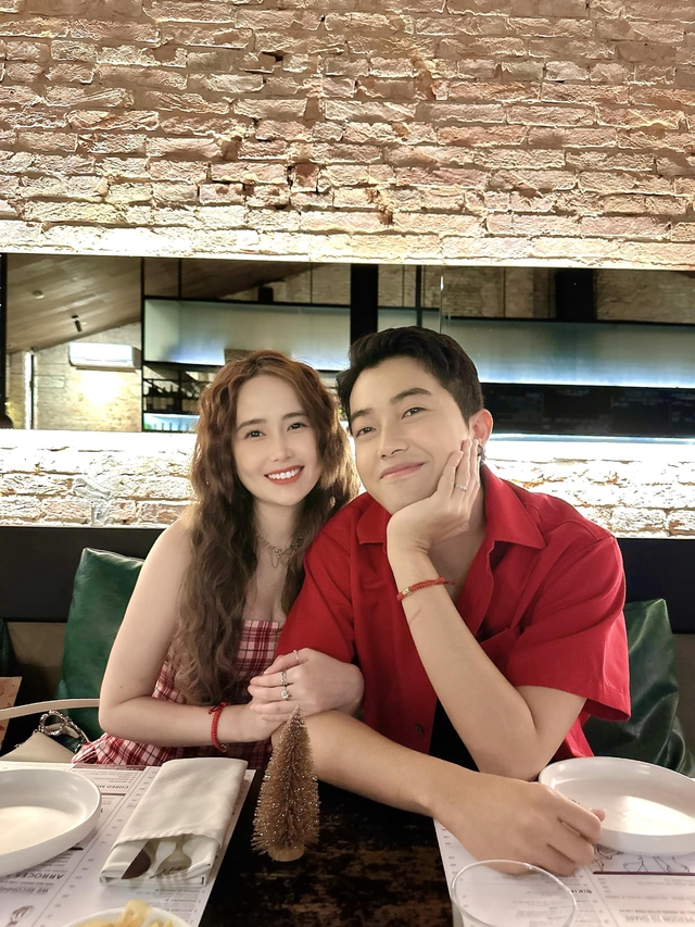 Mỹ nhân Việt 35 tuổi được khen trẻ vượt chồng dù kết hôn với "hồng hài nhi"- Ảnh 10.