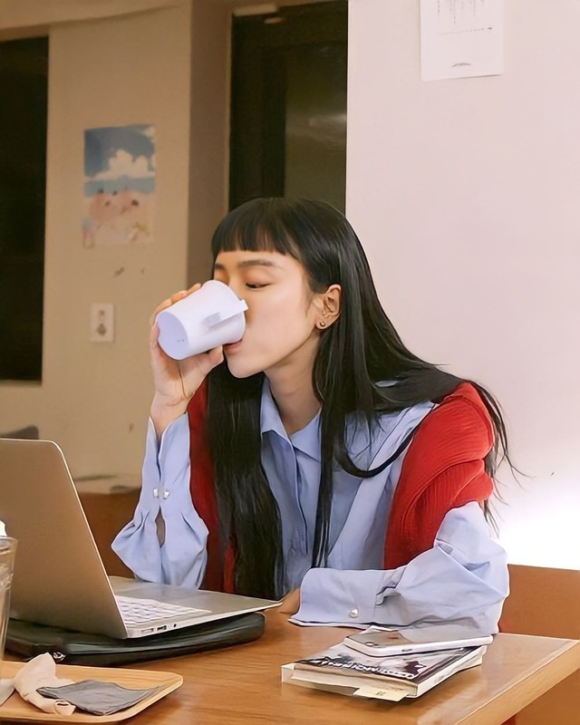 40 tuổi là lúc bắt đầu sống như lúc 15 tuổi từng ao ước, không phải tiêu tiền để bù đắp cho sự mệt mỏi- Ảnh 2.