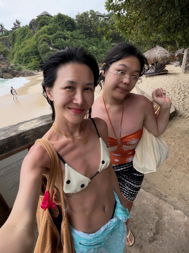 Phát hoảng với thân hình "da bọc xương" khi diện bikini của mỹ nhân màn ảnh- Ảnh 2.