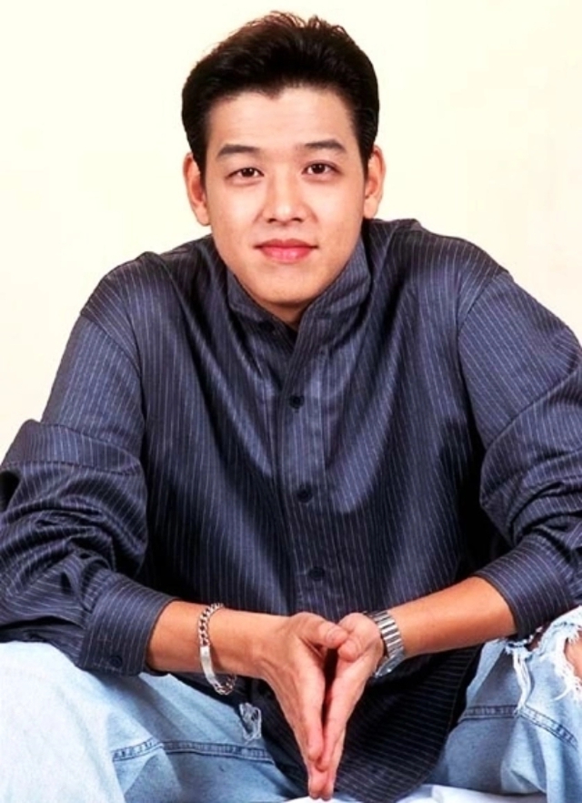 Hoàng tử đẹp nhất lịch sử quá thảm hại: Visual tụt dốc gấp 10 lần, sự nghiệp mất trắng vì tội không thể tha thứ- Ảnh 8.