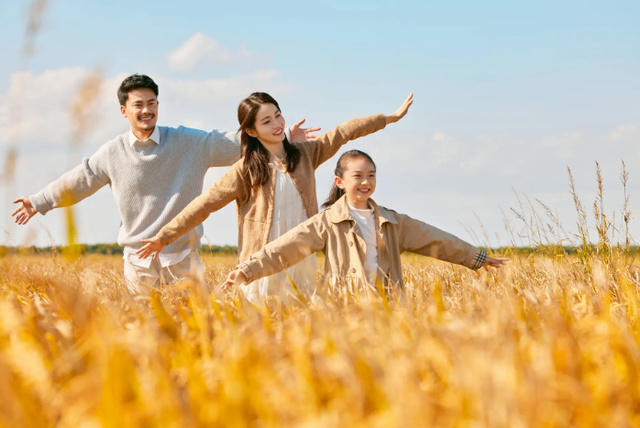 Một gia đình nếu có 3 loại "khí nghèo" này, con cái rất khó nên người- Ảnh 2.