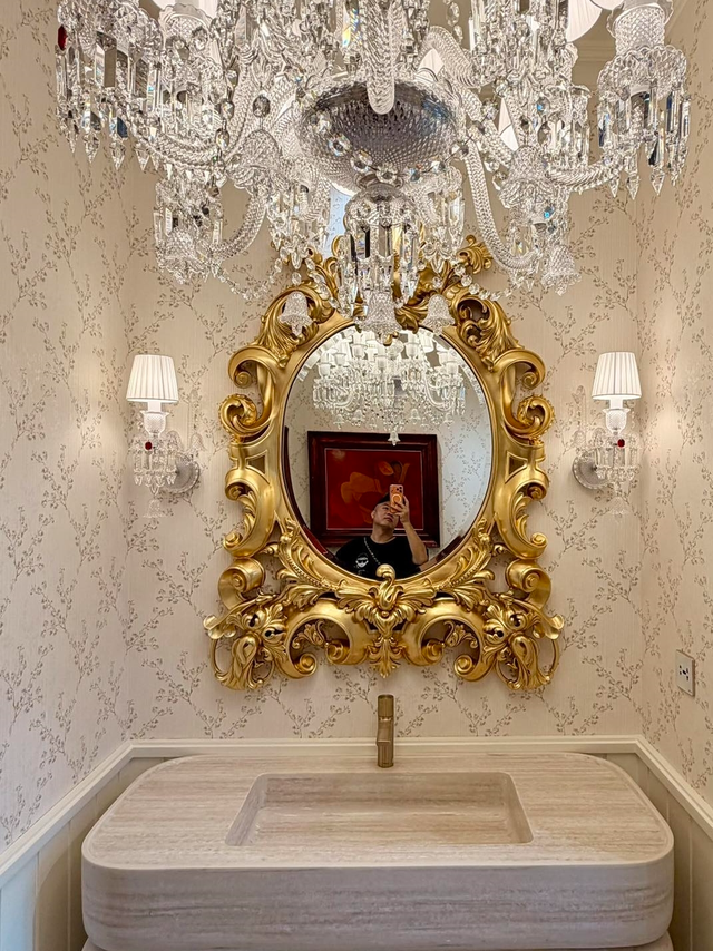 Cả showbiz có đúng 1 người: Nuôi 10 người con không cùng huyết thống, ở biệt thự "khủng" 2.000m²- Ảnh 8.