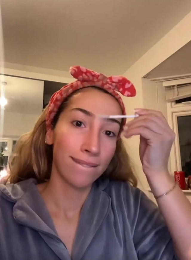 Con trai Beckham bị "cà khịa" bỏ luôn họ Beckham đi- Ảnh 2.