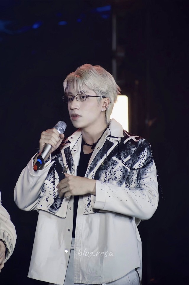 Vbiz có 1 Chủ tịch ẩn danh giao diện "khổ không ai bằng" nhưng nắm trong tay loạt hit triệu view gây sốc- Ảnh 2.