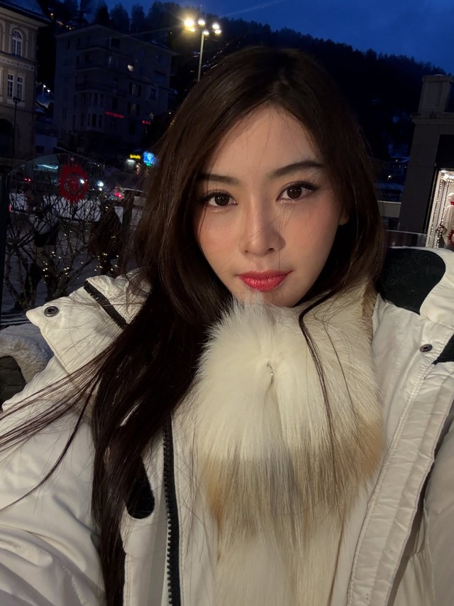 Lộ diện người đàn ông đang ở cạnh Linh Trương giữa ồn ào “đòi danh phận”- Ảnh 1.