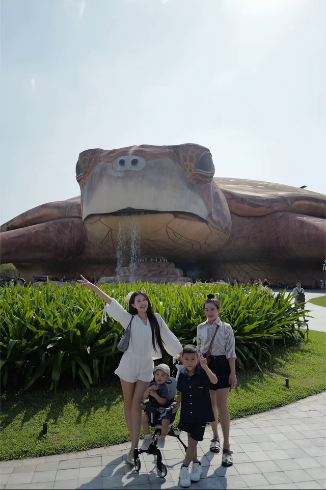 Tiểu thư Doãn Hải My khoe nhan sắc xinh đẹp, cao tay xử lý loạt tin đồn bất hoà với nhà Văn Hậu- Ảnh 1.