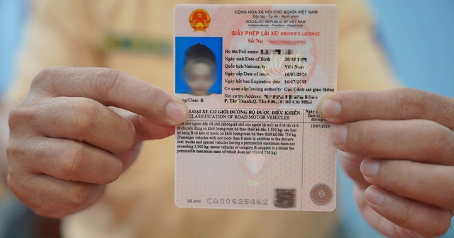 Thông tin về giấy phép lái xe màu hồng mới, người dân ai cũng cần biết- Ảnh 3.