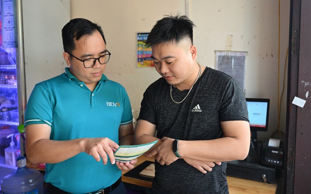 Gấp cuốn sổ cũ, hộ kinh doanh thảnh thơi trên app ngân hàng- Ảnh 1.