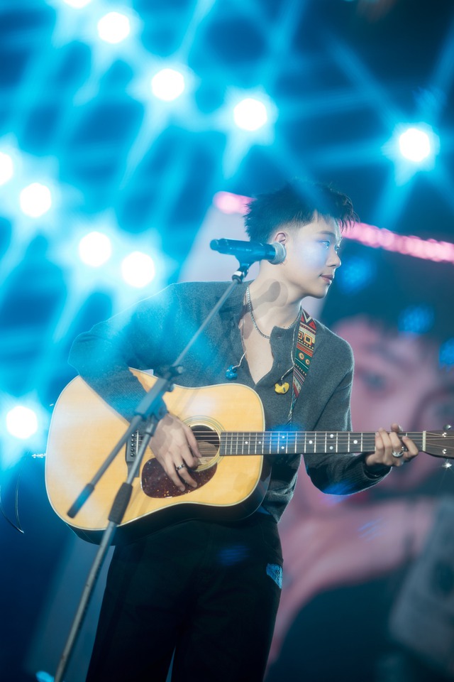 Sự thật về fanmeeting ế vé của Dương Domic- Ảnh 3.