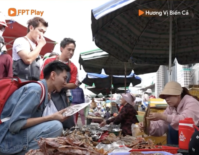 Khoai Lang Thang làm gì nên tội khiến dân mạng đồng loạt đòi đuổi về gấp- Ảnh 2.