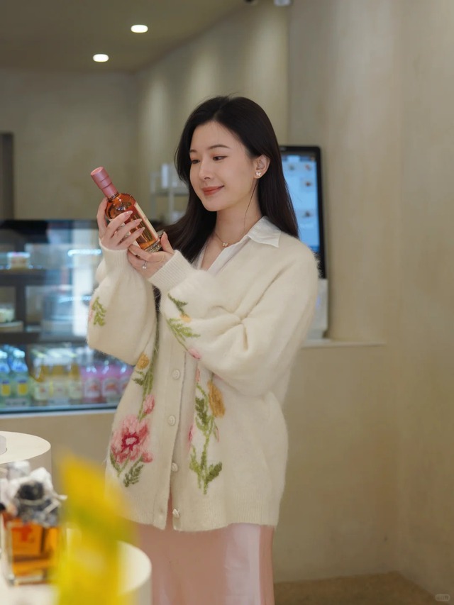 Vì sao người giàu nứt đố đổ vách vẫn giữ thói quen "nhặt nhạnh" túi nilon, trữ đồ đông lạnh? Sự thật là...- Ảnh 1.