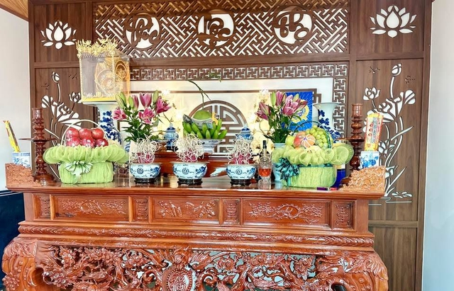 Bát hương đặt trước hay mâm bồng đặt trước mới đúng? Cẩn thận kẻo "ngược đời" khiến gia chủ mất lộc- Ảnh 1.