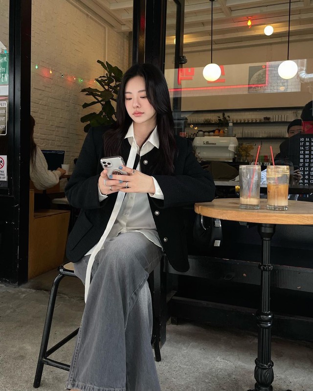 Sếp giao việc lúc 9h tối, cô gái không thèm trả lời nên bị đuổi việc: Cộng đồng mạng thẳng thắn “khó bênh”- Ảnh 2.