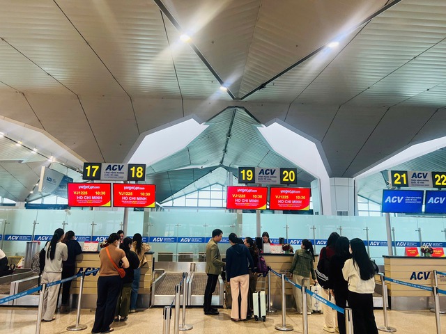 Vietjet nhắc khẩn cách làm thủ tục check-in nhanh nhất cho hàng triệu hành khách sắp bay- Ảnh 2.