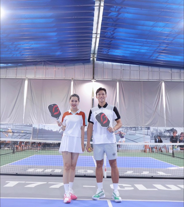 Quế Ngọc Hải và vợ hoa khôi Đại học Vinh dạo này- Ảnh 2.