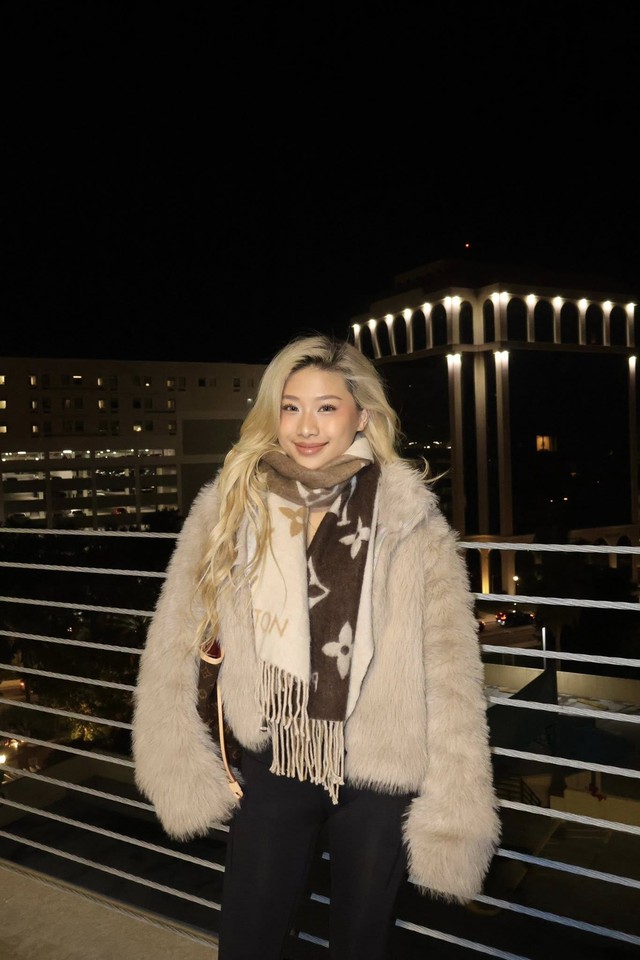 Có một điều không thể chê Louis Phạm, đó là xinh!- Ảnh 1. Có một điều không thể chê Louis Phạm, đó là xinh!- Ảnh 1.