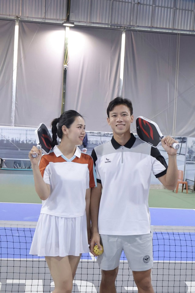 Quế Ngọc Hải và vợ hoa khôi Đại học Vinh dạo này- Ảnh 1.