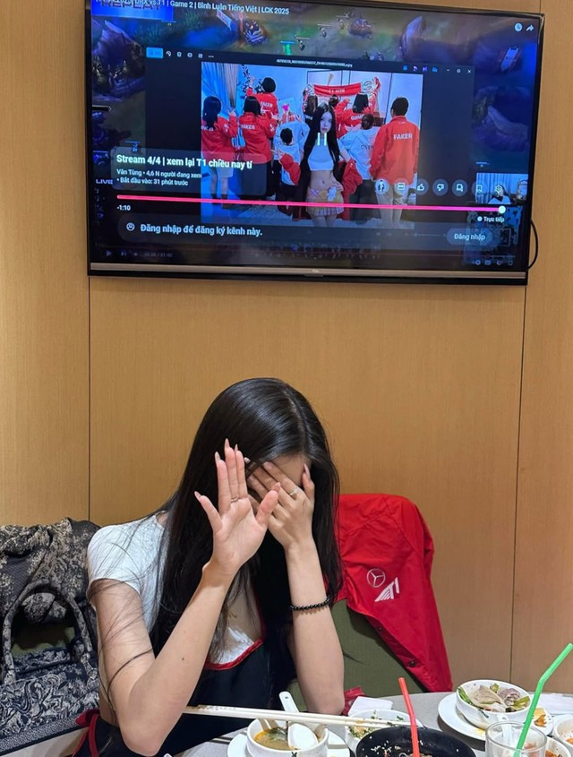 Mai Dora tổng kết 2025 nhưng bộ ảnh khiến fan "không thể rời mắt"- Ảnh 4.