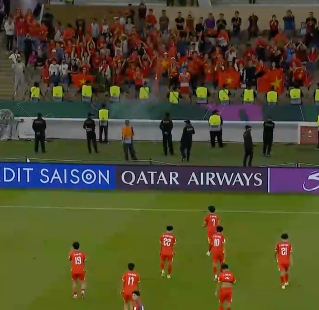 Dàn tuyển thủ U23 Việt Nam thất thần, buồn bã khi thua đau U23 Trung Quốc- Ảnh 6.