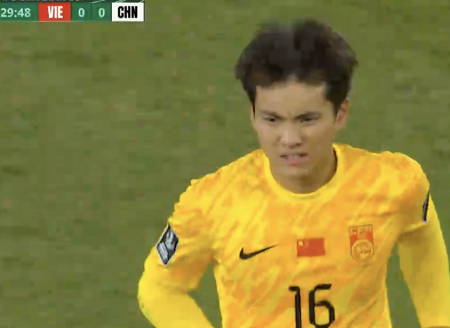 Chân dung thủ môn Li Hao U23 Trung Quốc: Visual cực phẩm, bắt bóng xuất thần khiến U23 Việt Nam vất vả quá trời!- Ảnh 1.