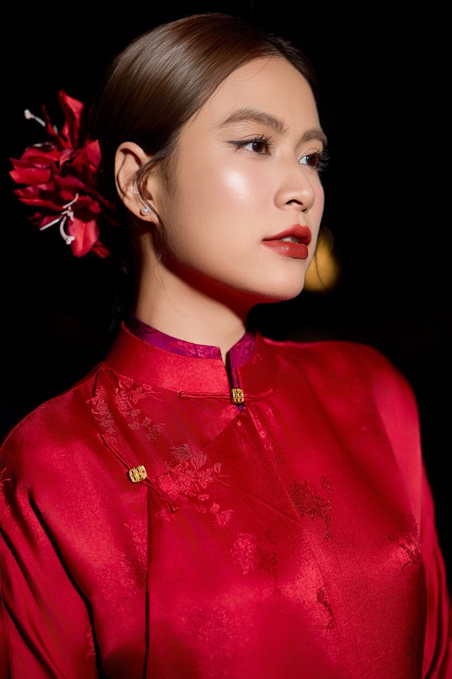 Nữ ca sĩ được biểu diễn ở Văn phòng Chính phủ: Ra album làng nhạc chao đảo, có hit quốc tế vang danh Việt Nam- Ảnh 9.