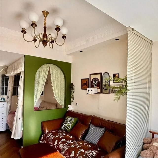 Thề chết không ở nhà thuê: Cô gái dồn tiền mua căn hộ nhỏ, quyết theo đuổi lối sống "nghèo sang chảnh"- Ảnh 4.