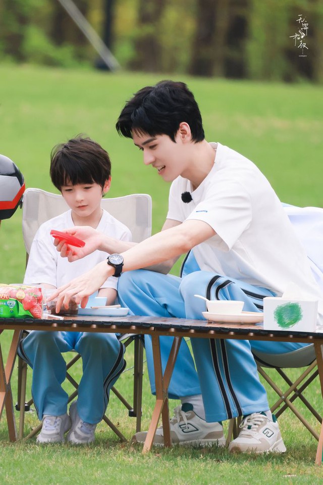 Bớt dạy con bằng đạo lý dài dòng, hãy tăng cường giao tiếp phi ngôn ngữ với chúng- Ảnh 1.