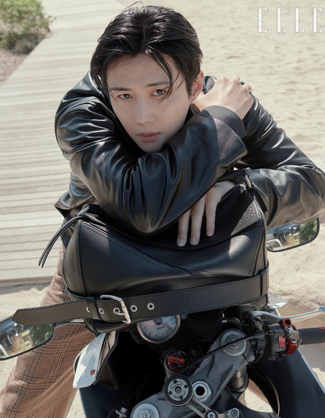 Mỹ nam Hàn thống trị toàn cầu: Từng cùng Suzy náo loạn Hồ Tây, được đích thân Dispatch "cứu sống" ngoạn mục- Ảnh 1.