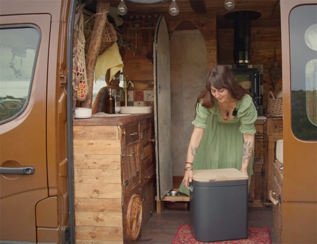 Căn nhà vỏn vẹn 4m² khiến triệu người ngỡ ngàng- Ảnh 8. Căn nhà vỏn vẹn 4m² khiến triệu người ngỡ ngàng- Ảnh 8.