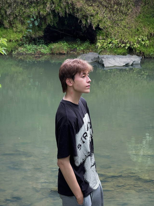 Vĩnh Đam - hot boy cao 1m92 được Trấn Thành chọn đang náo loạn hot search là ai?- Ảnh 18. Vĩnh Đam - hot boy cao 1m92 được Trấn Thành chọn đang náo loạn hot search là ai?- Ảnh 18.