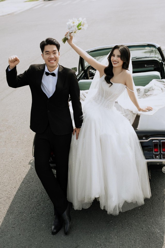 Chuyện tình Olympic đơm hoa: Hotgirl bắn cung Ánh Nguyệt chốt ngày cưới tay vợt Lê Đức Phát, visual cô dâu đỉnh chóp!- Ảnh 1.