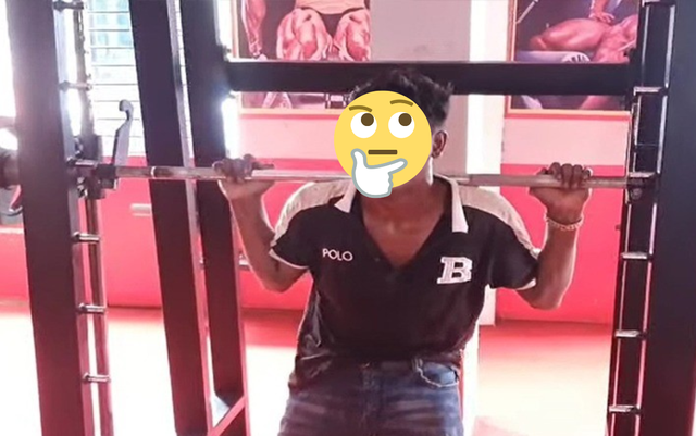 Vào phòng gym trộm đồ, nam thanh niên bị ép tập đến ná thở, khóc lóc van xin- Ảnh 1.